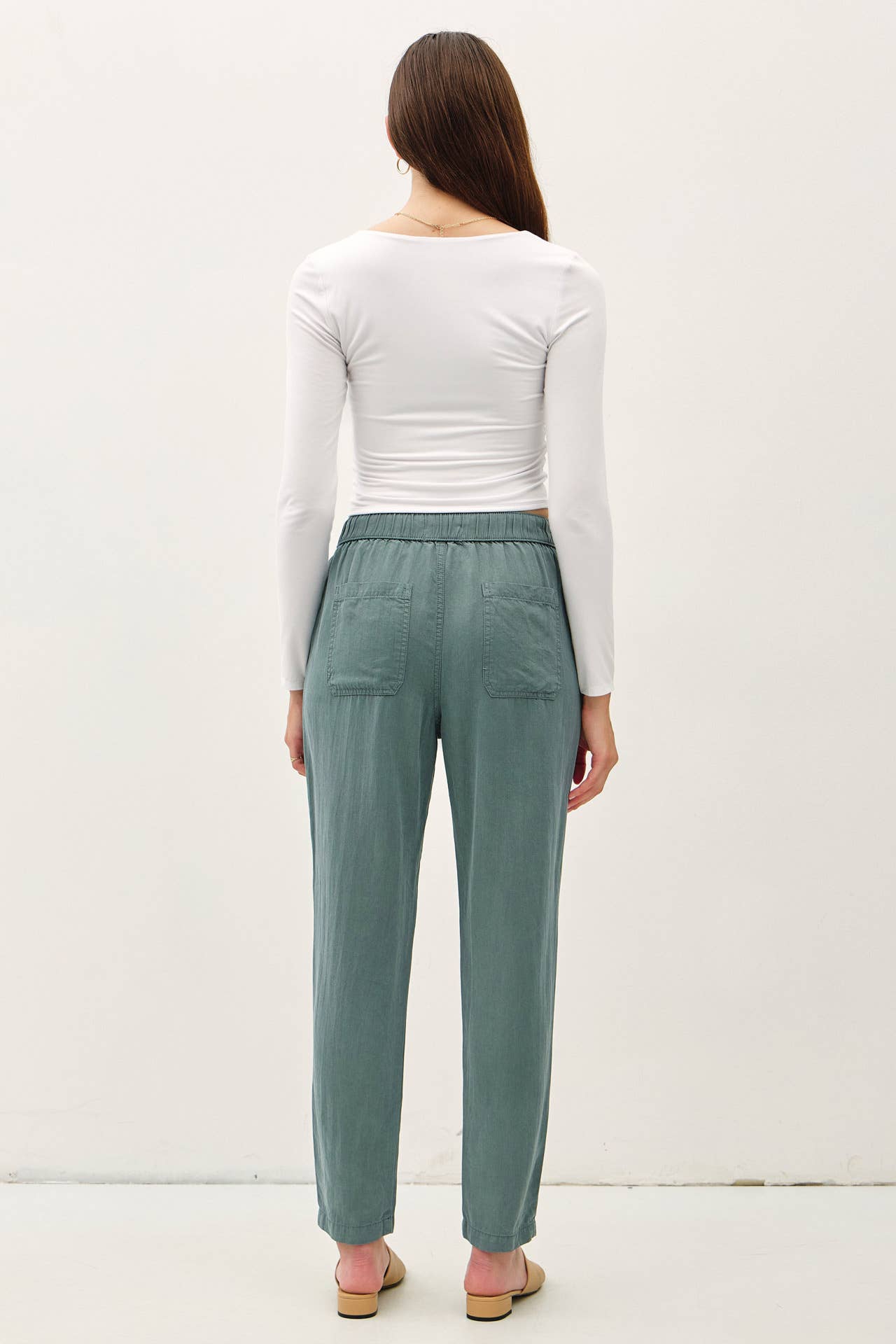 Tencel Taperd Pants: VINTAGE BLACK