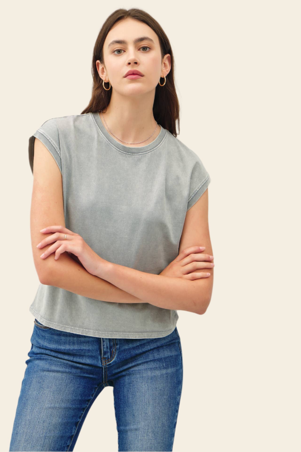 Basic Acid Washed Capped Sleeve Tee: GREY