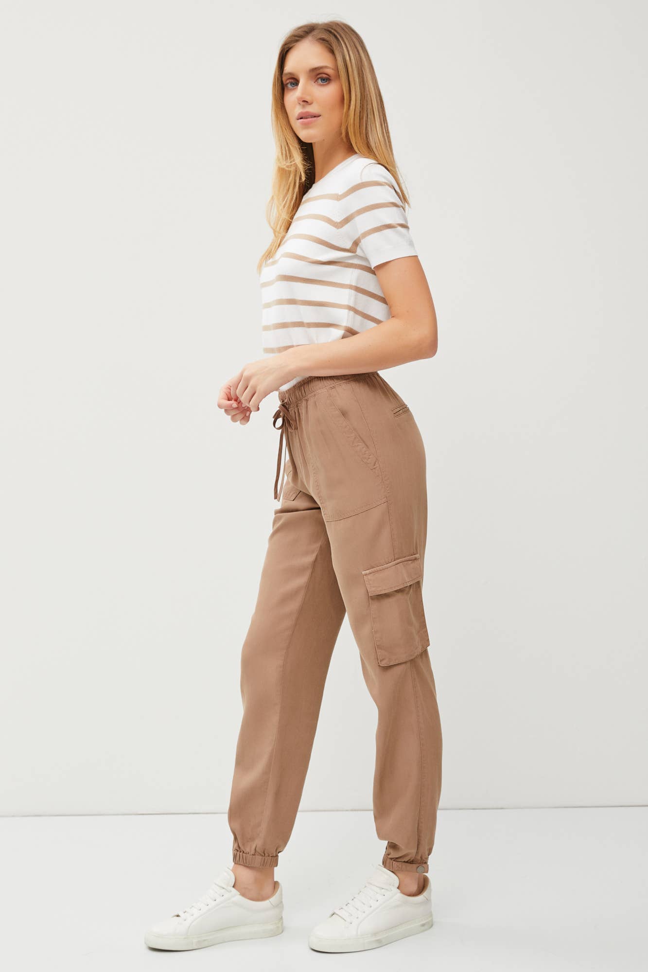 Cargo Tencel Joggers: CHARCOAL