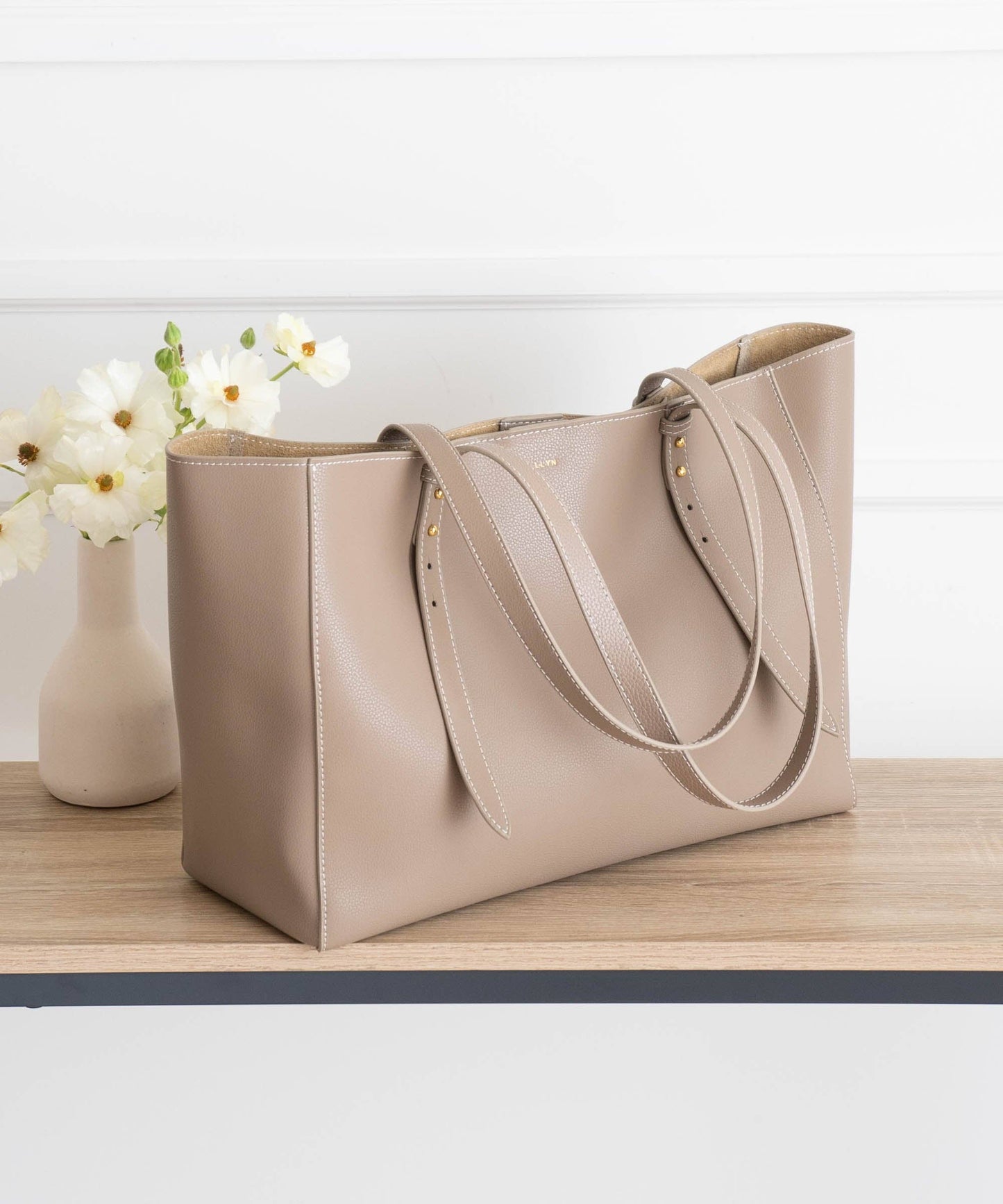 Eliana Tote - Leather: Black