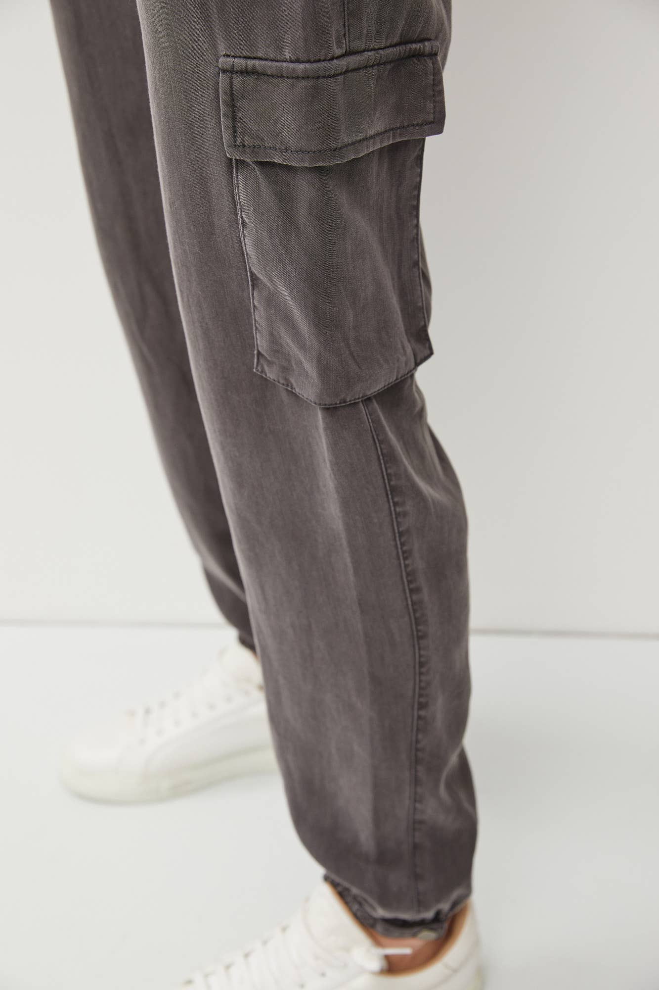 Cargo Tencel Joggers: EARTH GREY