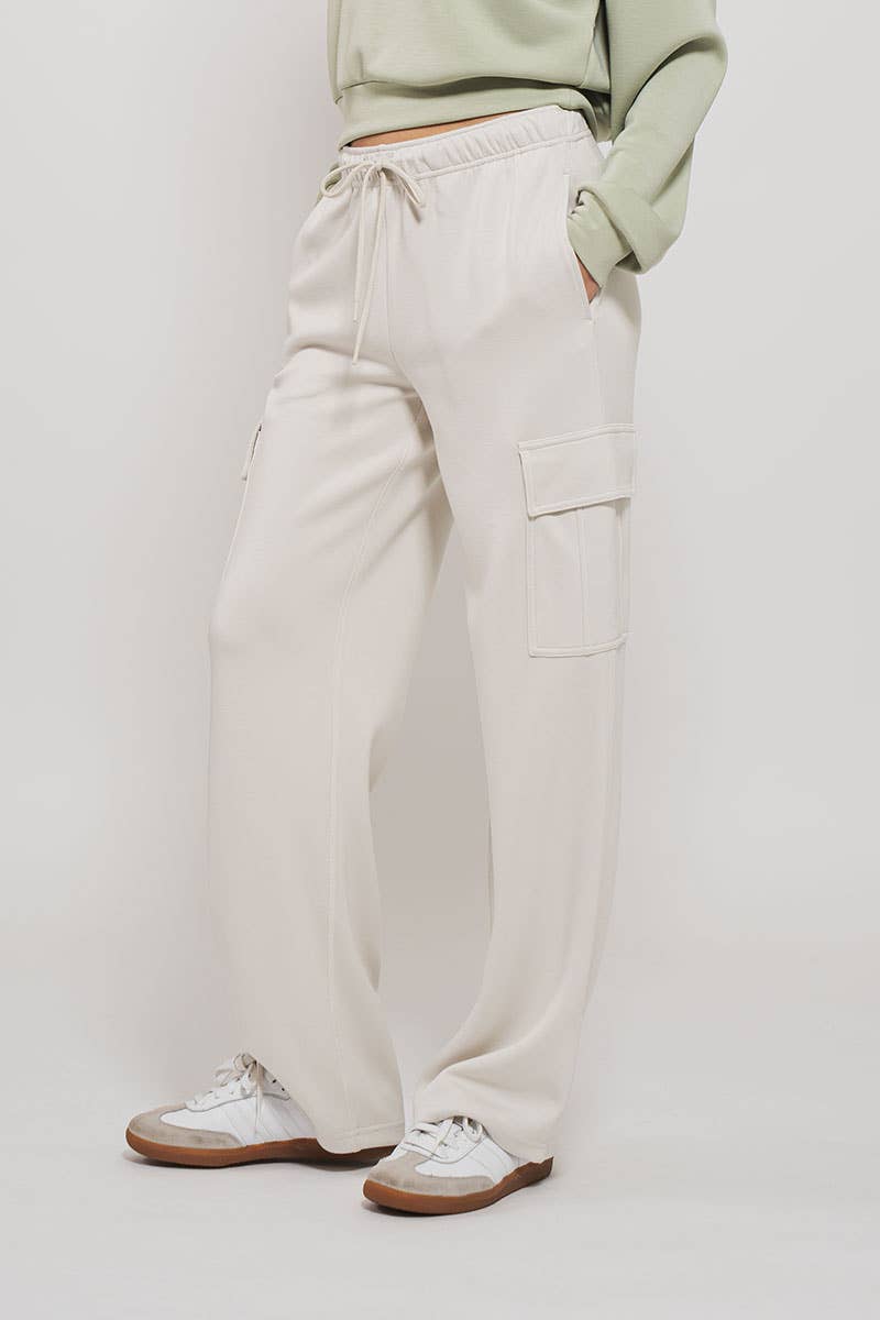 Relaxed Fit Cargo Sweatpants: CHALK
