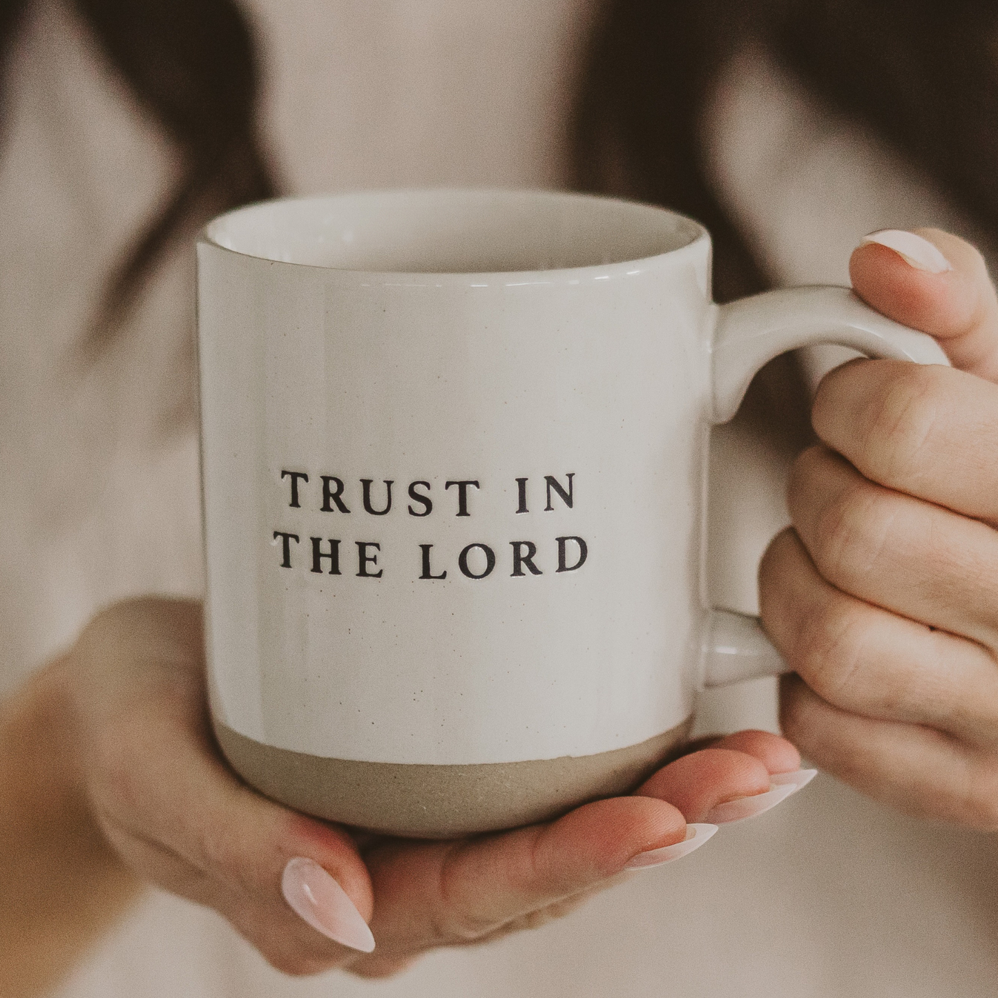 Mug: Trust In The Lord Stoneware Coffee Mug