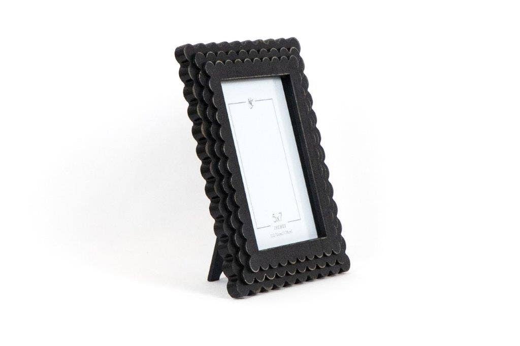 Wood Photo Frame Scallop (5x7): BLACK