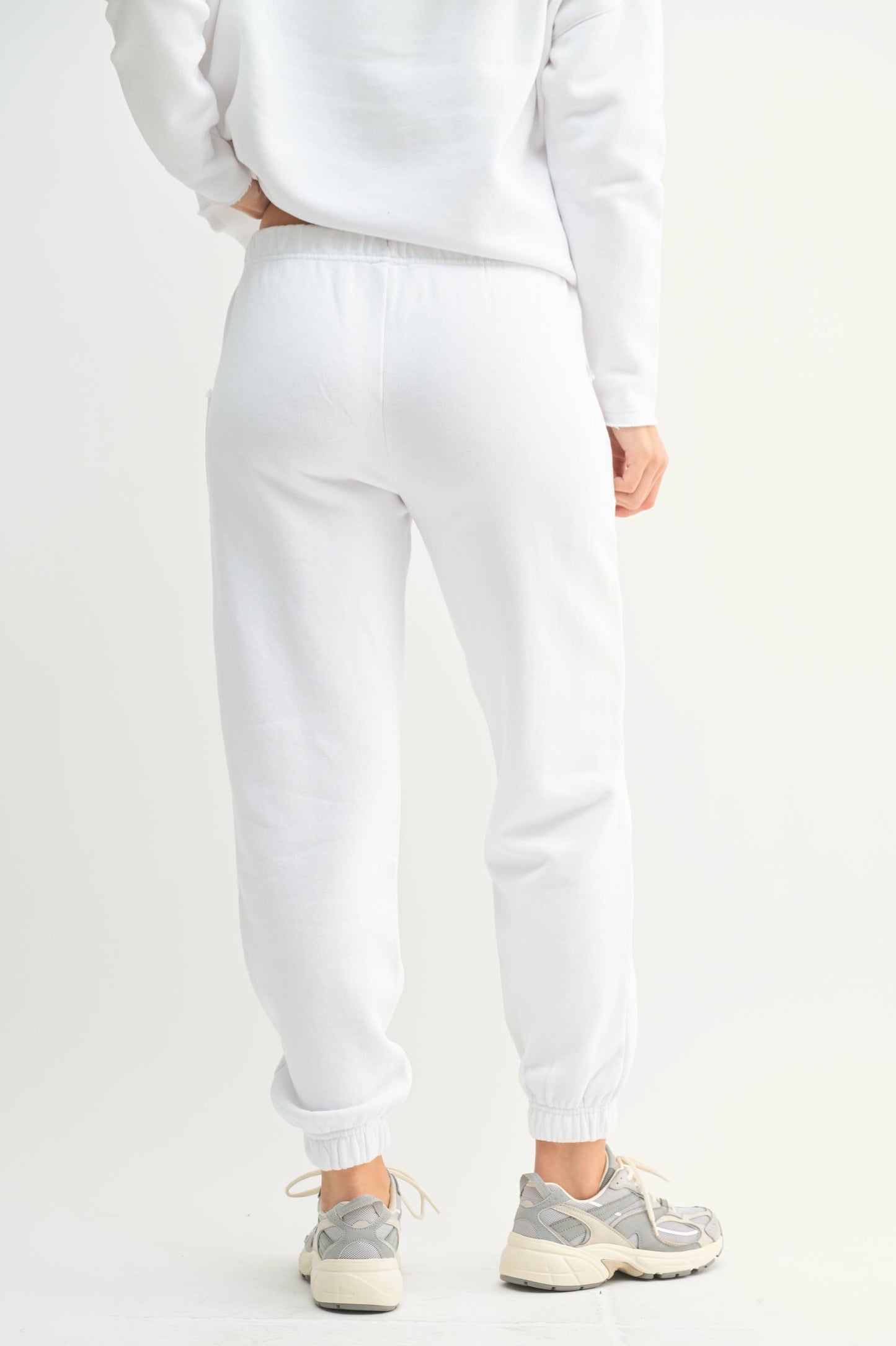 Malibu Essential Joggers: WHITE