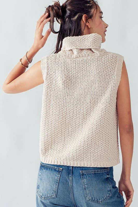 Sleeveless Cowl Neck Crochet Top: CREAM