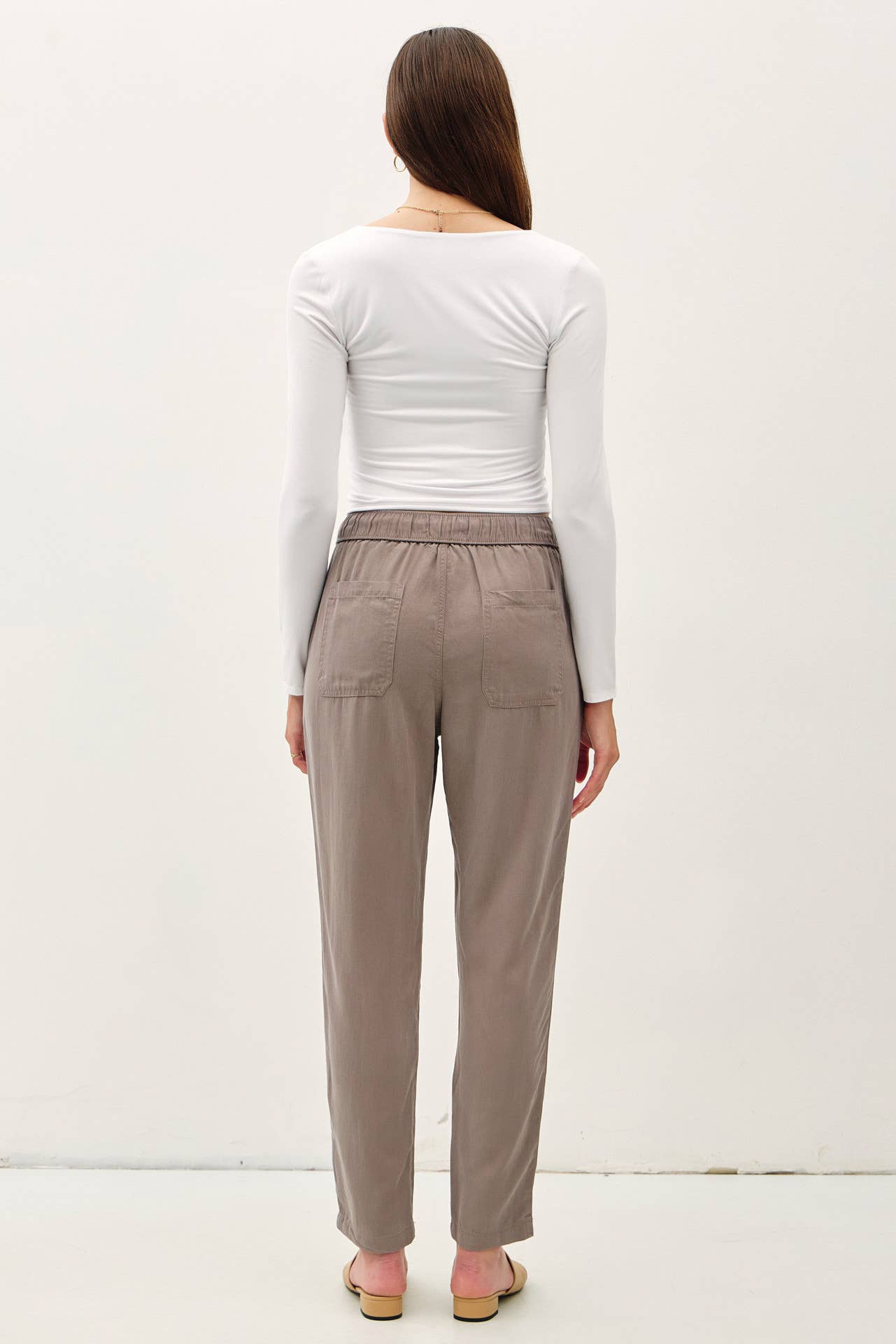 Tencel Taperd Pants: VINTAGE BLACK