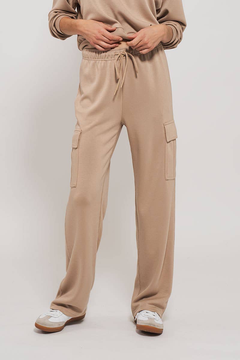 Relaxed Fit Cargo Sweatpants: CHALK
