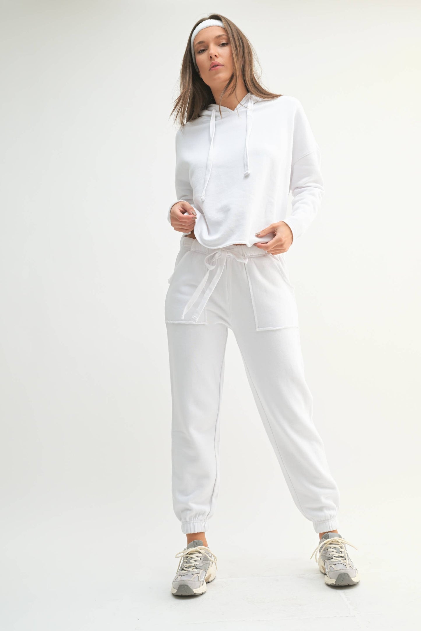 Malibu Essential Joggers: WHITE