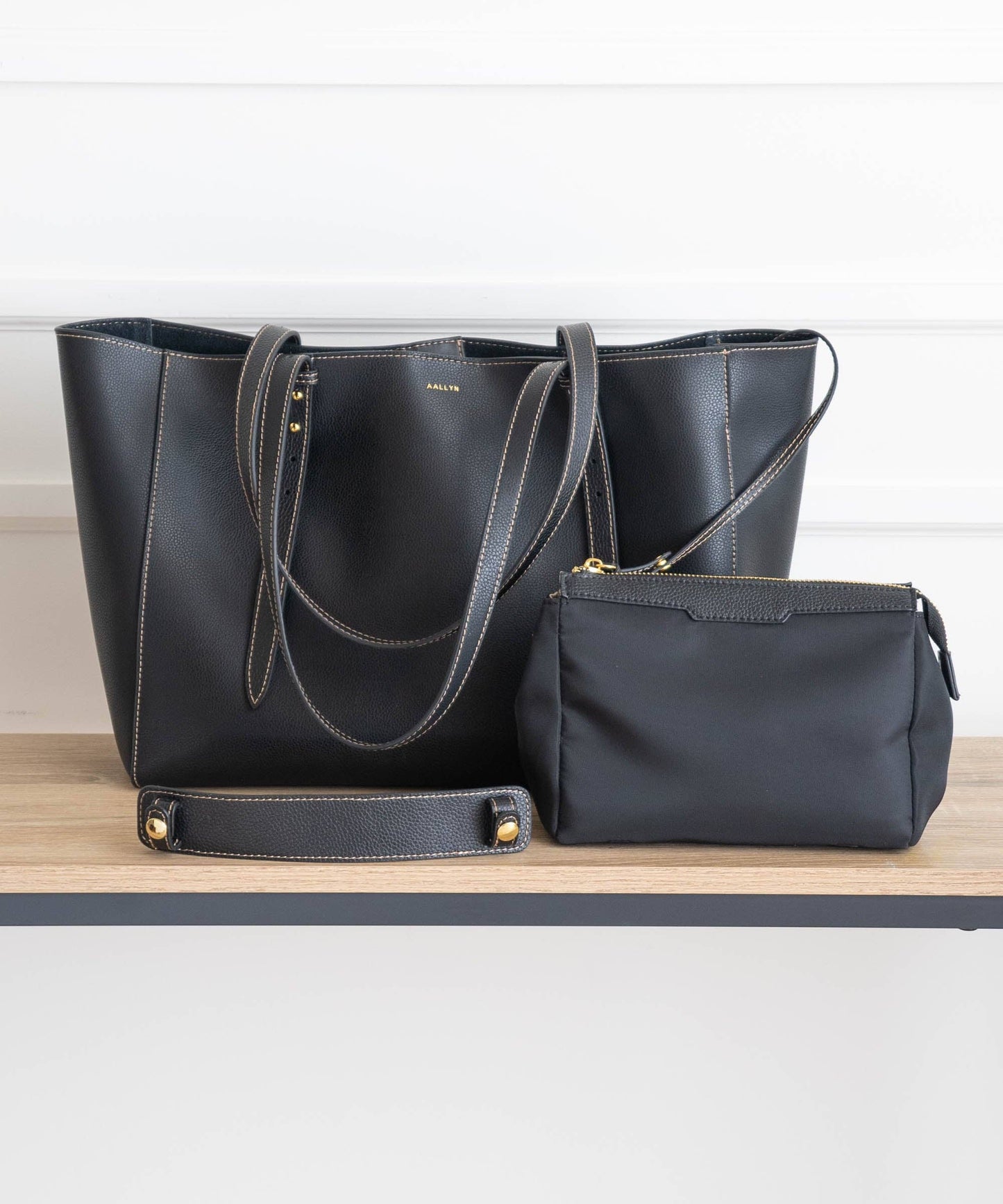 Eliana Tote - Leather: Black