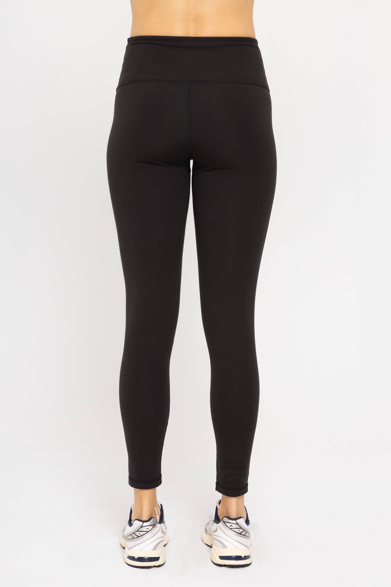 GREEN - Essential Solid Leggings: Black