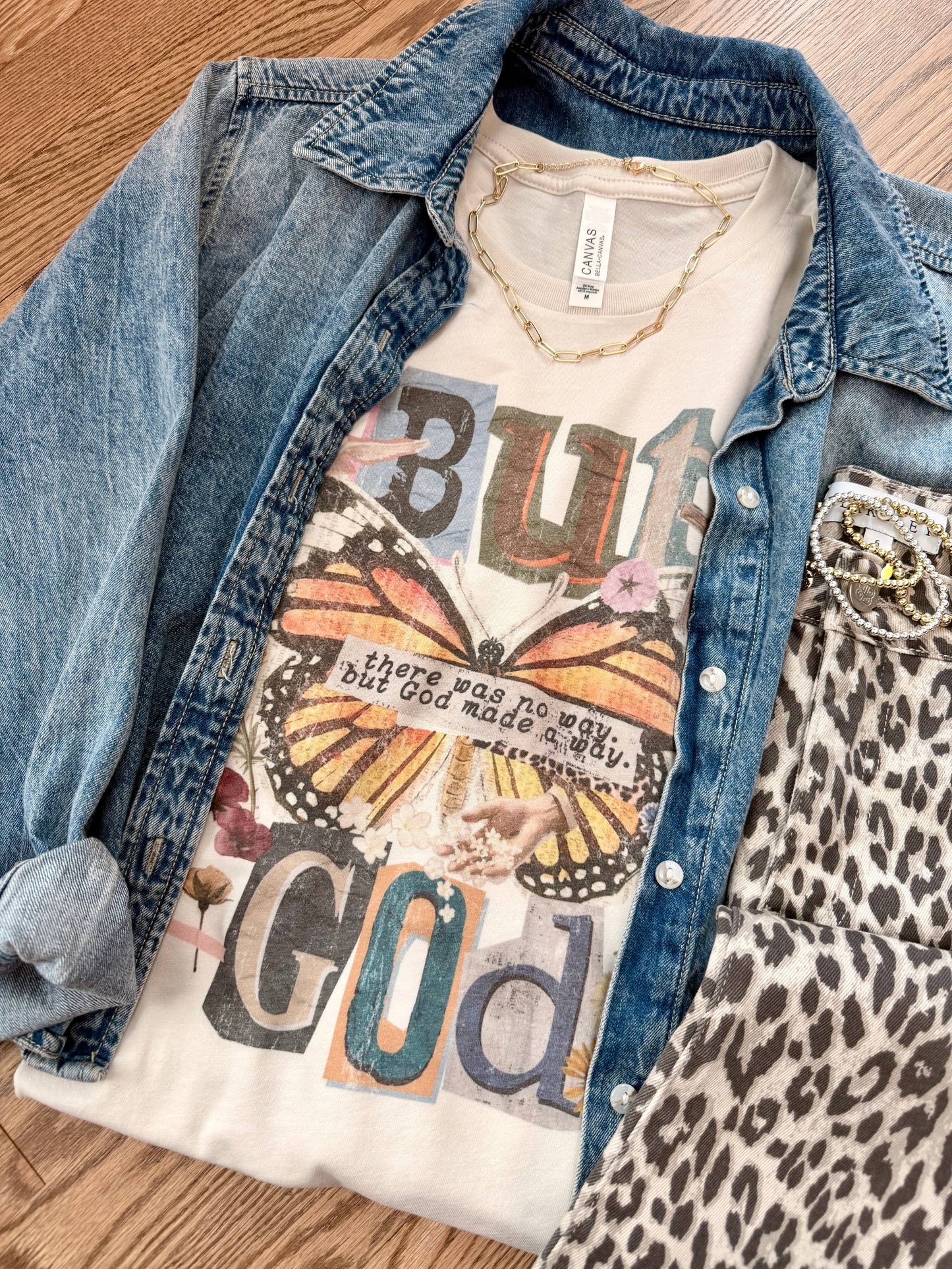 Willow Poppy - Boho Butterfly God Graphic Tee: M