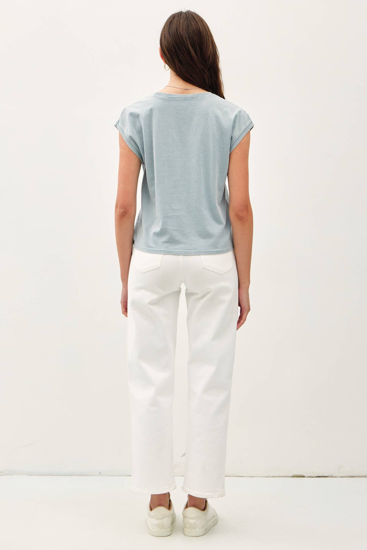 Basic Acid Washed Capped Sleeve Tee: GREY