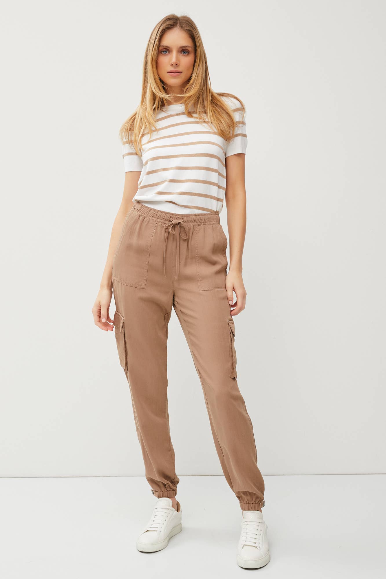 Cargo Tencel Joggers: CHARCOAL