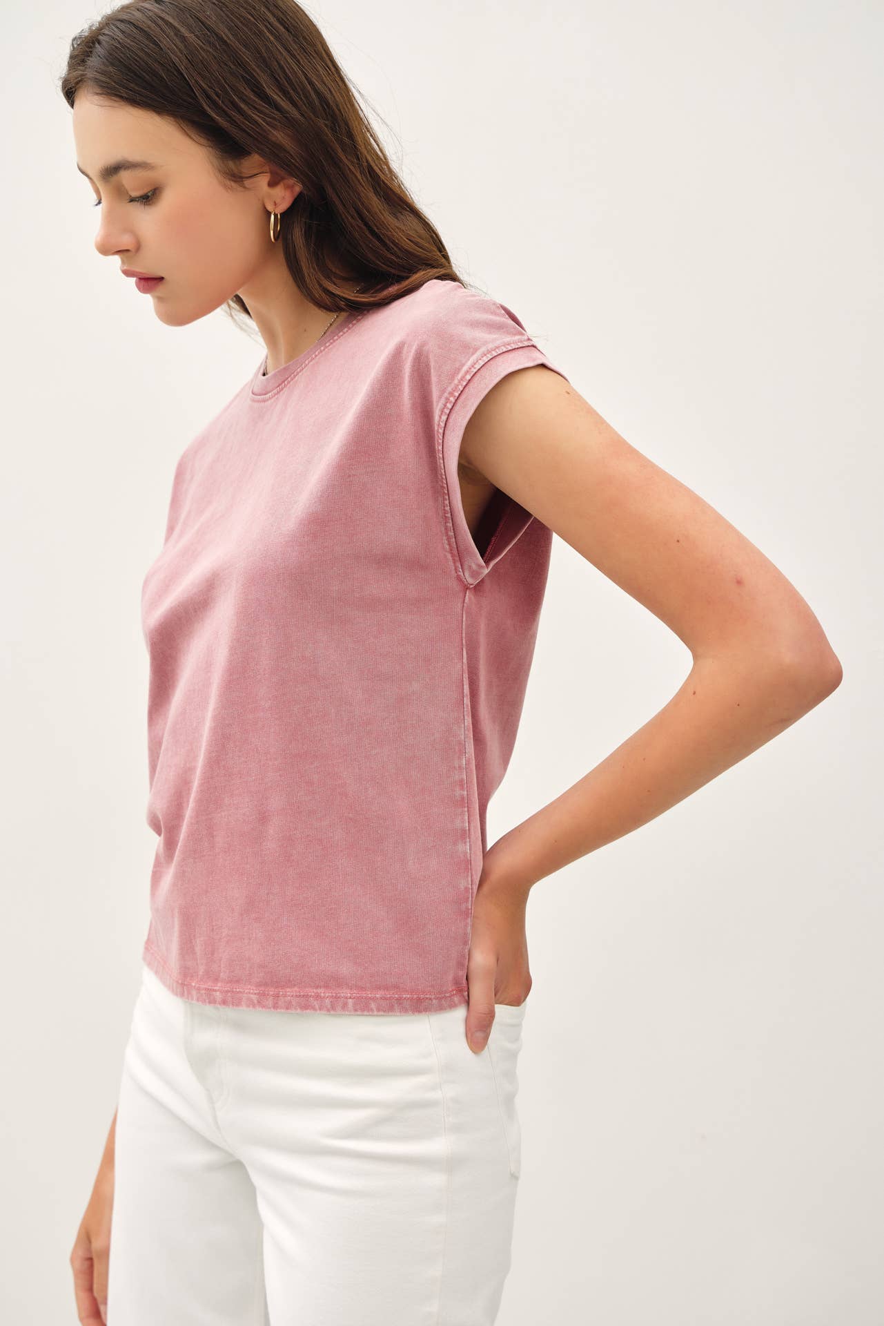Basic Acid Washed Capped Sleeve Tee: GREY
