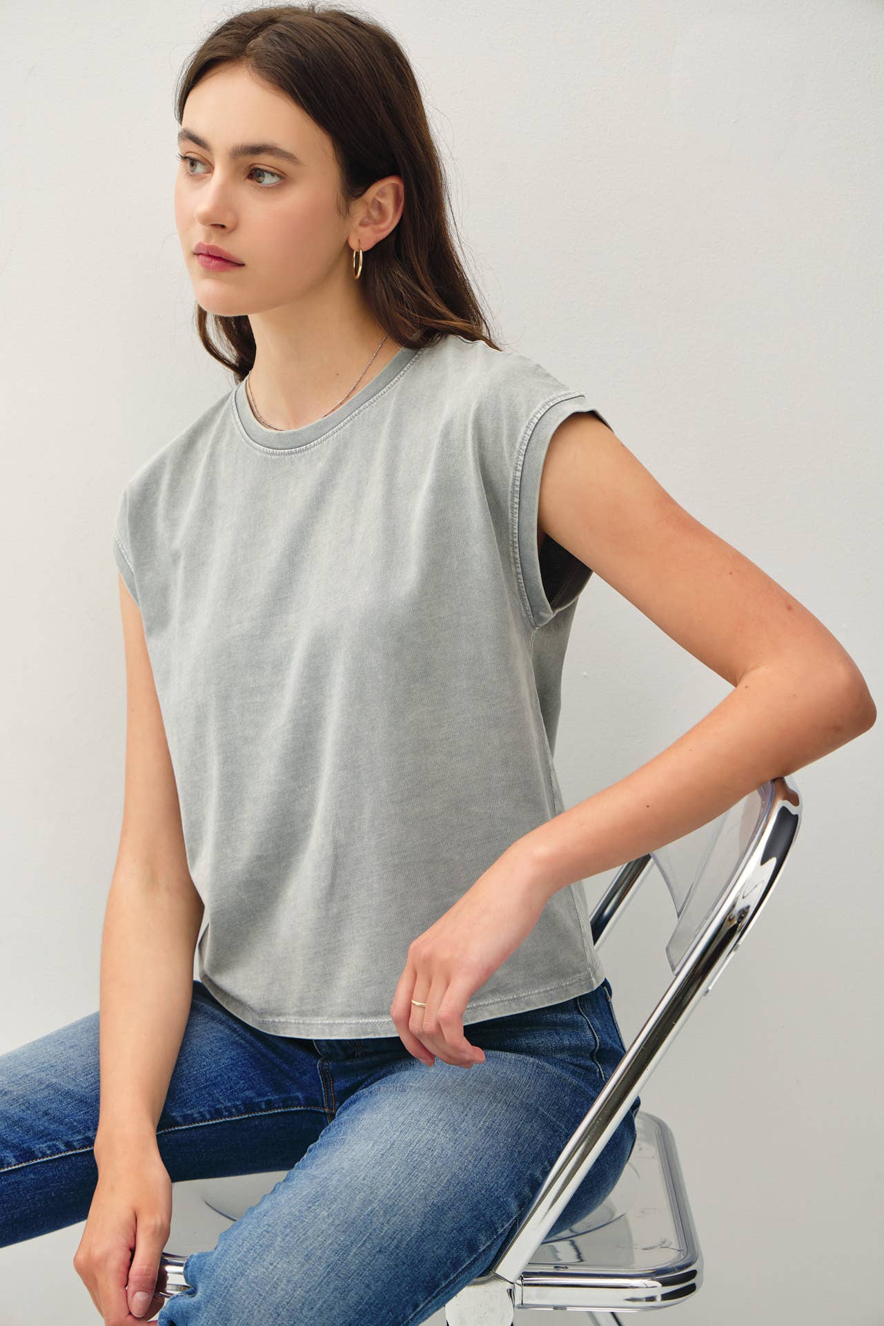 Basic Acid Washed Capped Sleeve Tee: GREY
