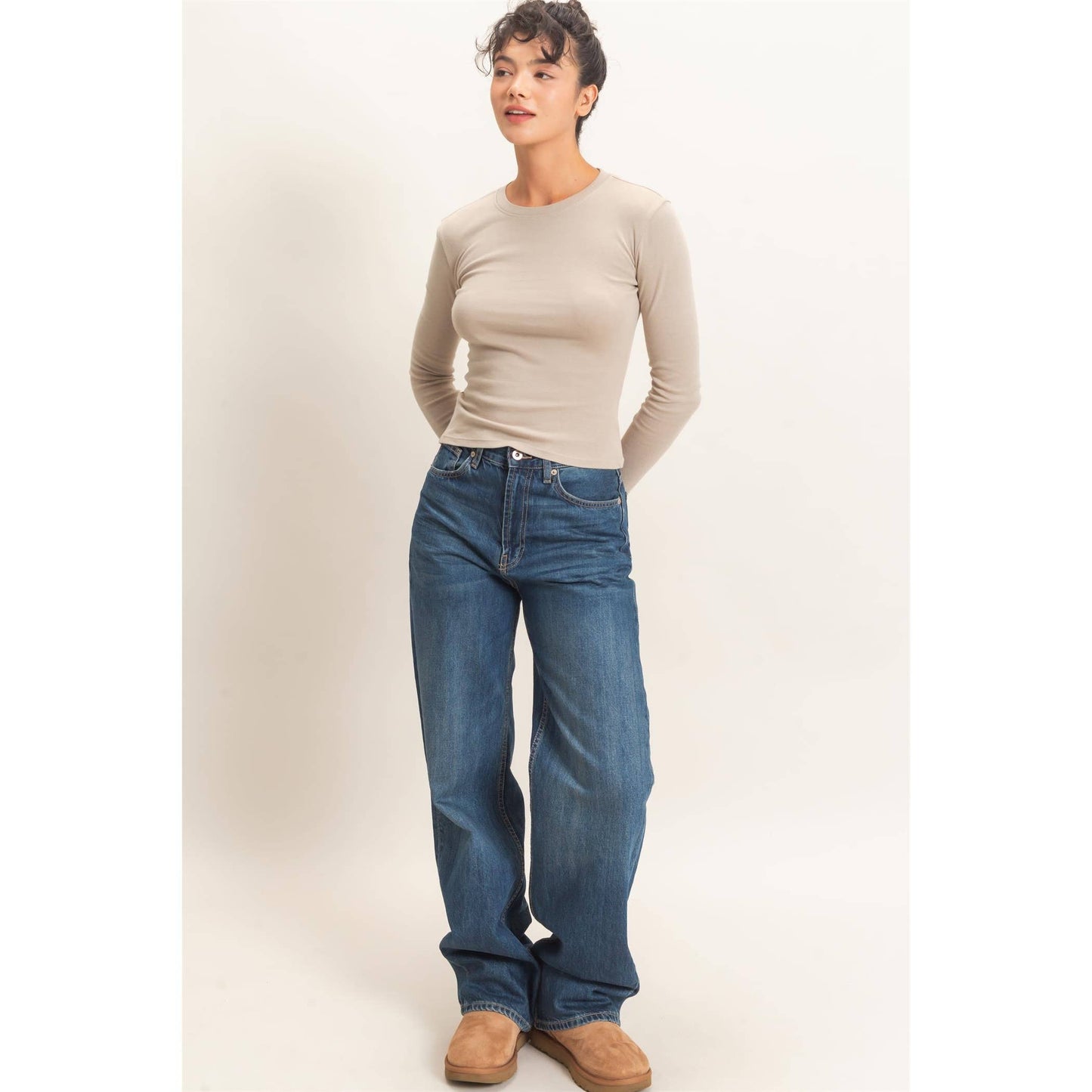 HYFVE - Crew Neck Long Sleeve Top: DARK BROWN / S-M-L(2-2-2)