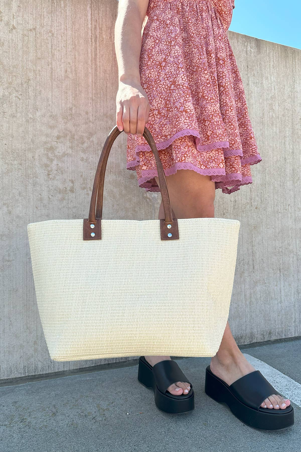 Hazel Large Straw Tote w/ Dual Handles: TAN
