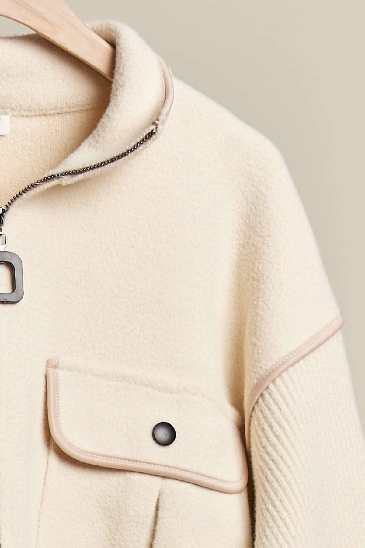 Mello. - Oversize Jacket with Knit Sleeve: Cream / ML