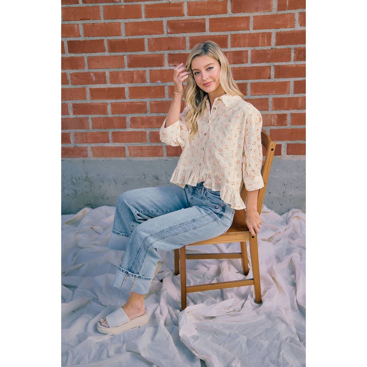 BiBi - VINTAGE WASHED STRAIGHT JEANS WITH SIDE STITCH DETAIL: WASHED DENIM / XL