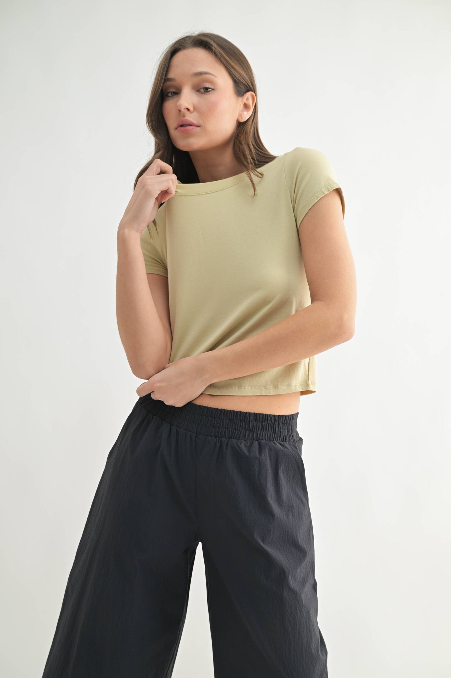 Essential Short Sleeve Tee: HEATHER GREY