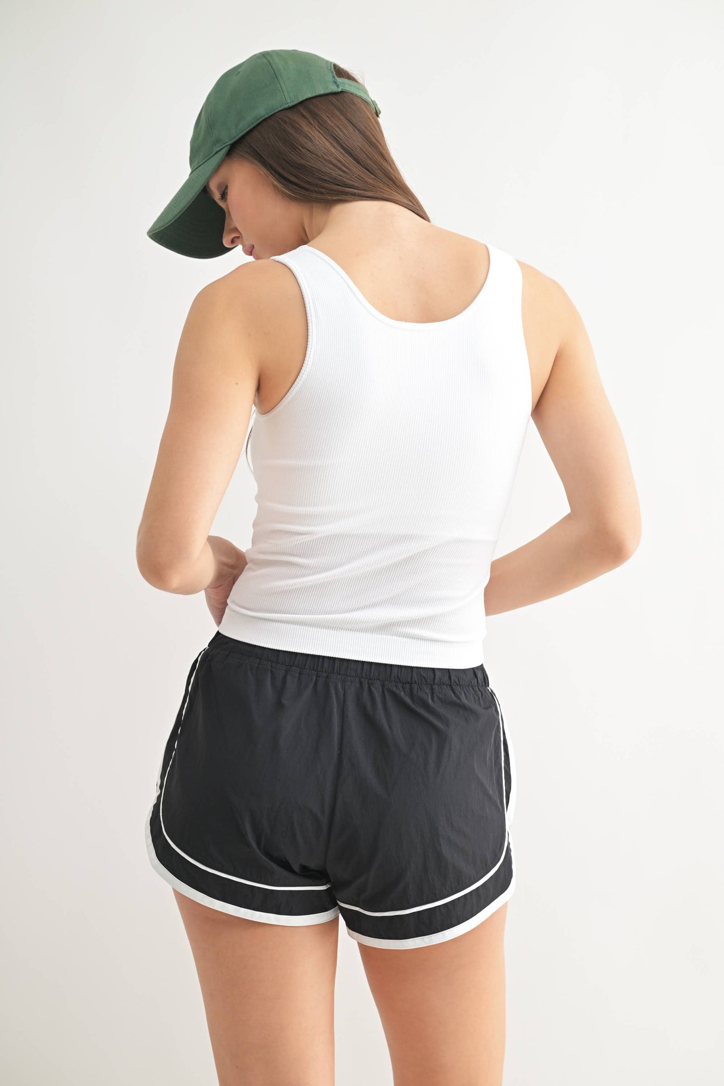 Classic Seamless Ribbed Tank Top: BLACK