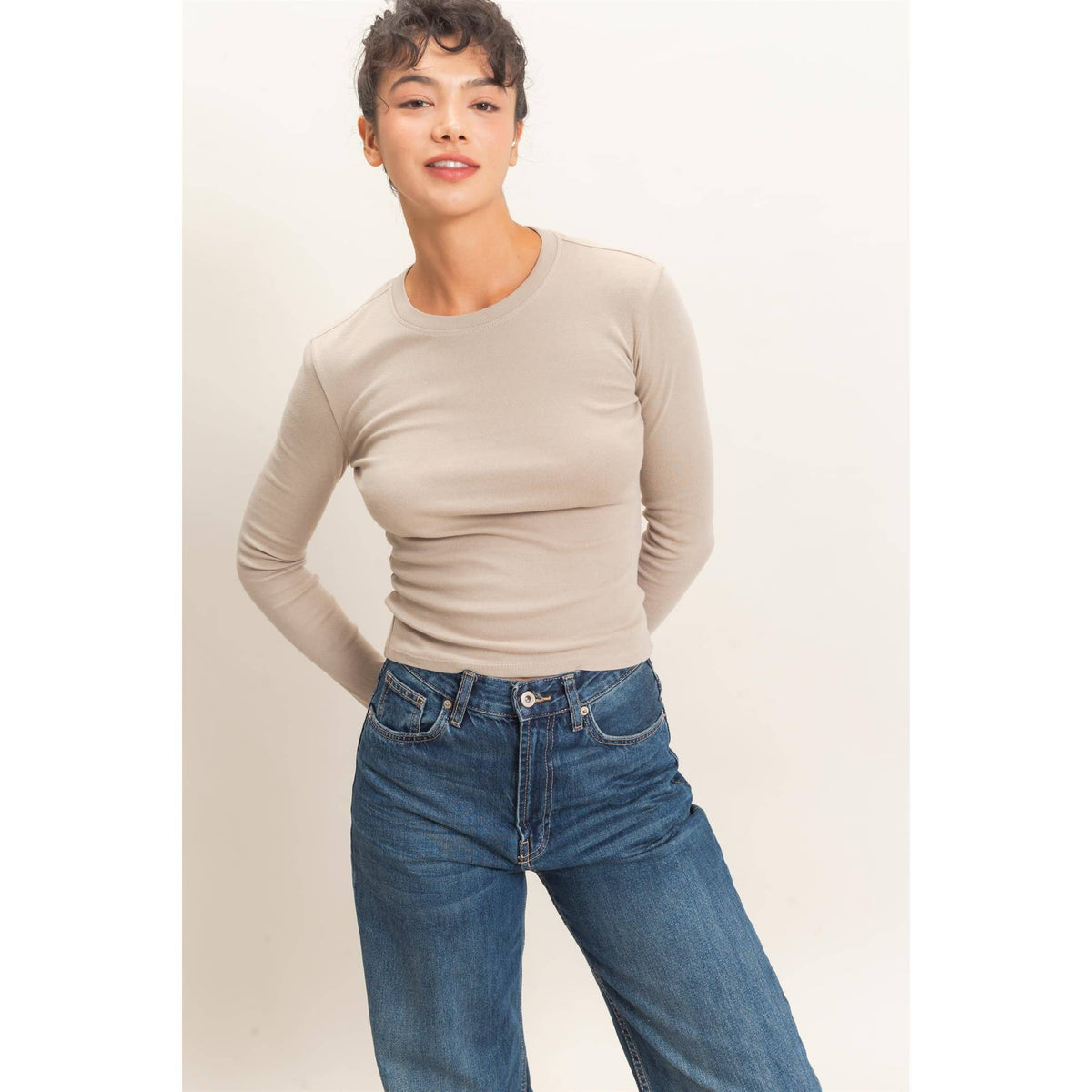 HYFVE - Crew Neck Long Sleeve Top: DARK BROWN / S-M-L(2-2-2)