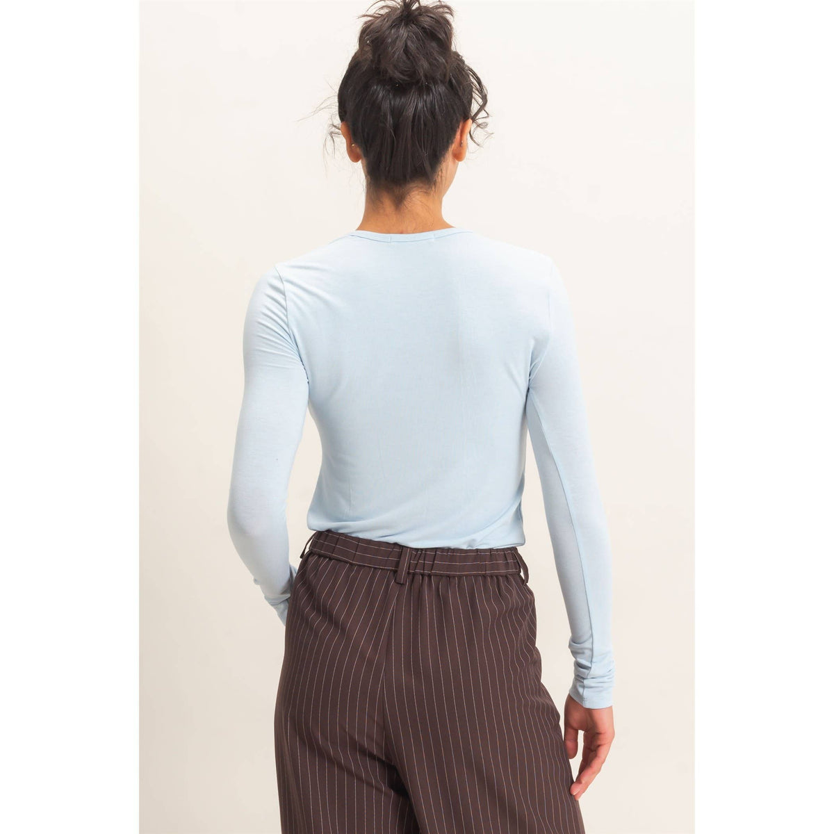 Crew Neck Long Sleeve Top: CHARCOAL