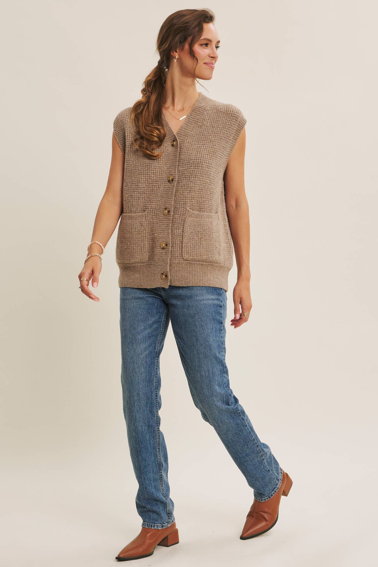 Textured Thermal Cozy Sweater Vest: HT. GREY