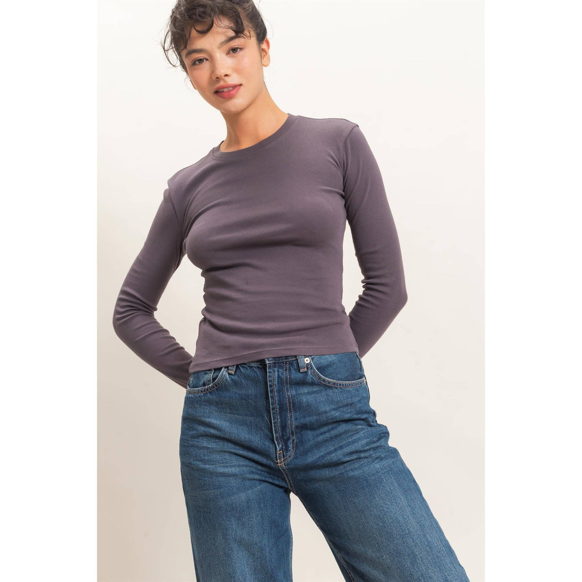 HYFVE - Crew Neck Long Sleeve Top: DARK BROWN / S-M-L(2-2-2)