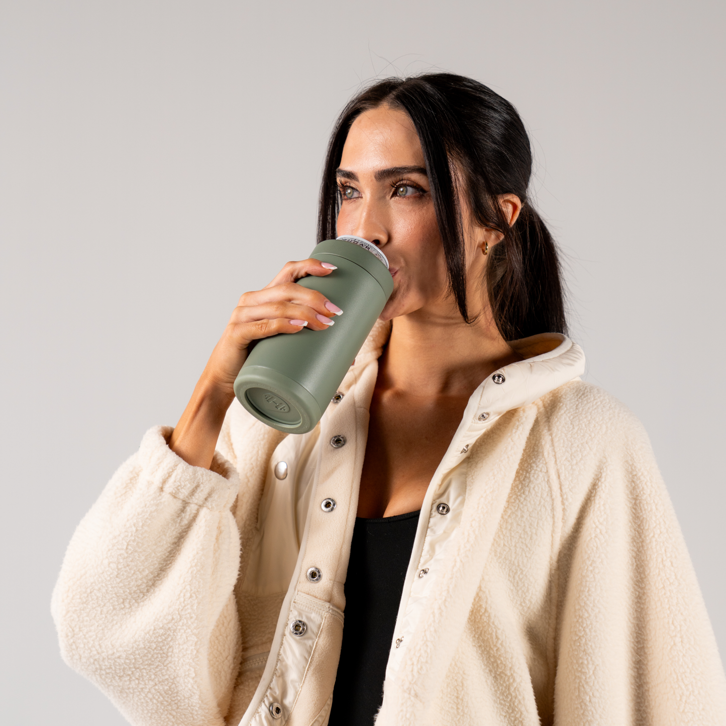 Courtyard HydroJug Can Cooler 16 oz