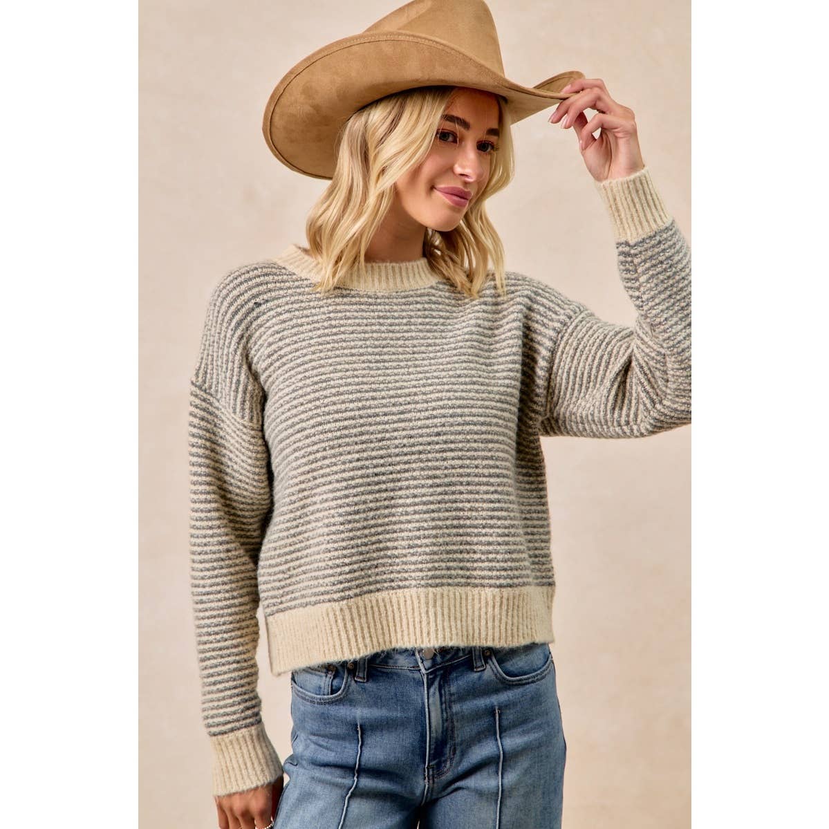 BiBi - TWO TONE STRIPED SWEATER TOP: CHARCOAL / L