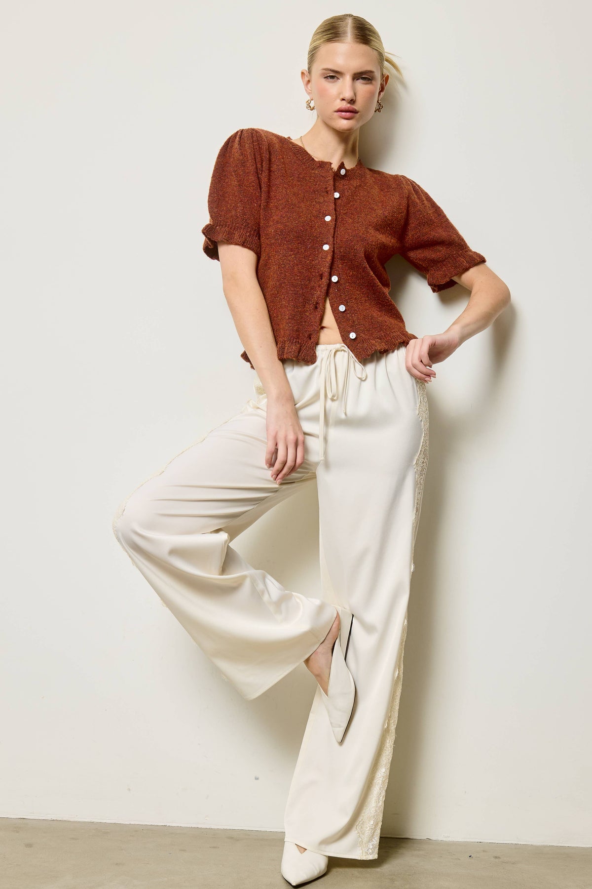 Mimosa - Puff Sleeve Ruffle Hem Knit Cardigan: Ivory / M