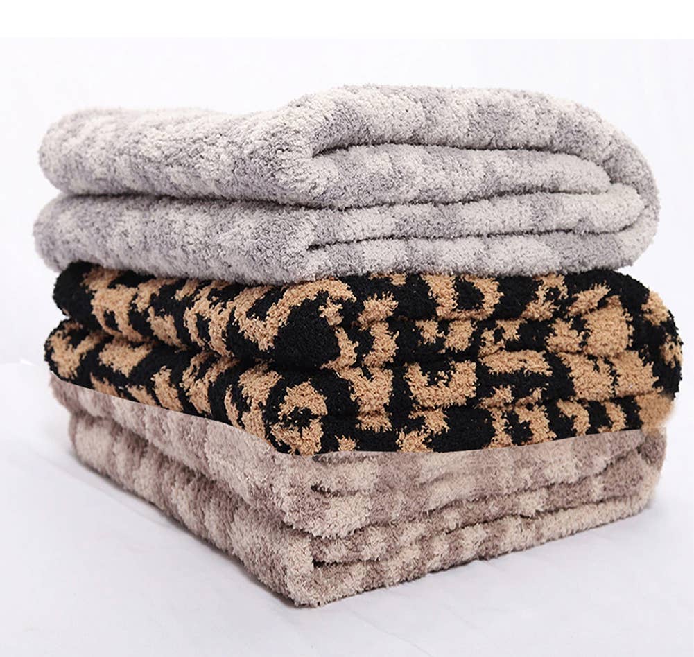 Fennco Styles - Leopard Pattern Ultra-Soft 50x60 Inch Throw Blanket: Beige