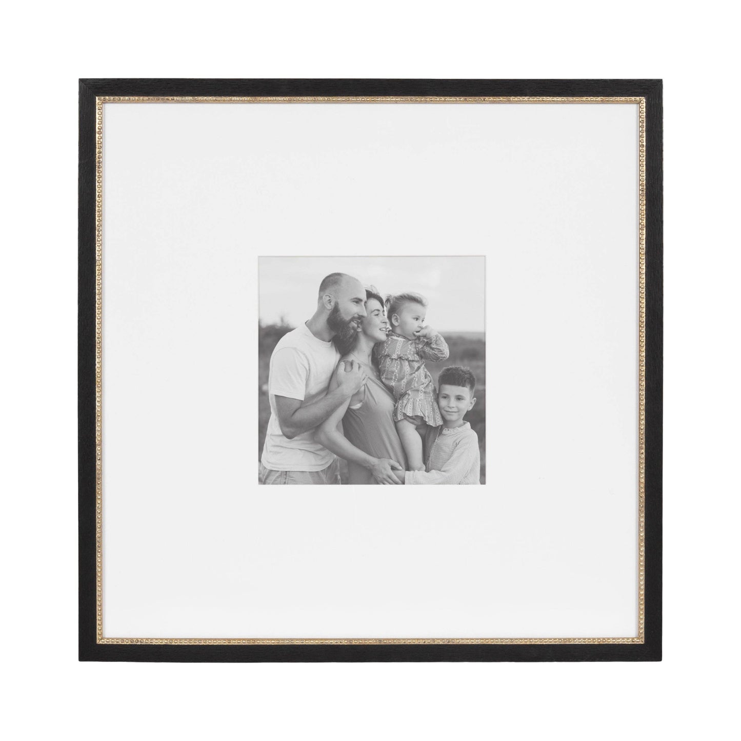 Kate and Laurel - Wilbanks Picture Frame Set: 18x18 matted to 8x8