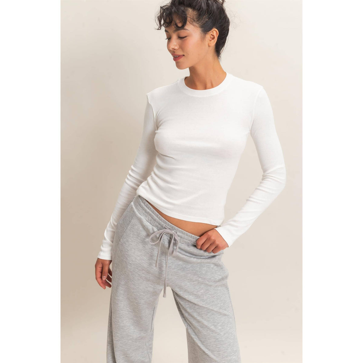 HYFVE - Crew Neck Long Sleeve Top: DARK BROWN / S-M-L(2-2-2)