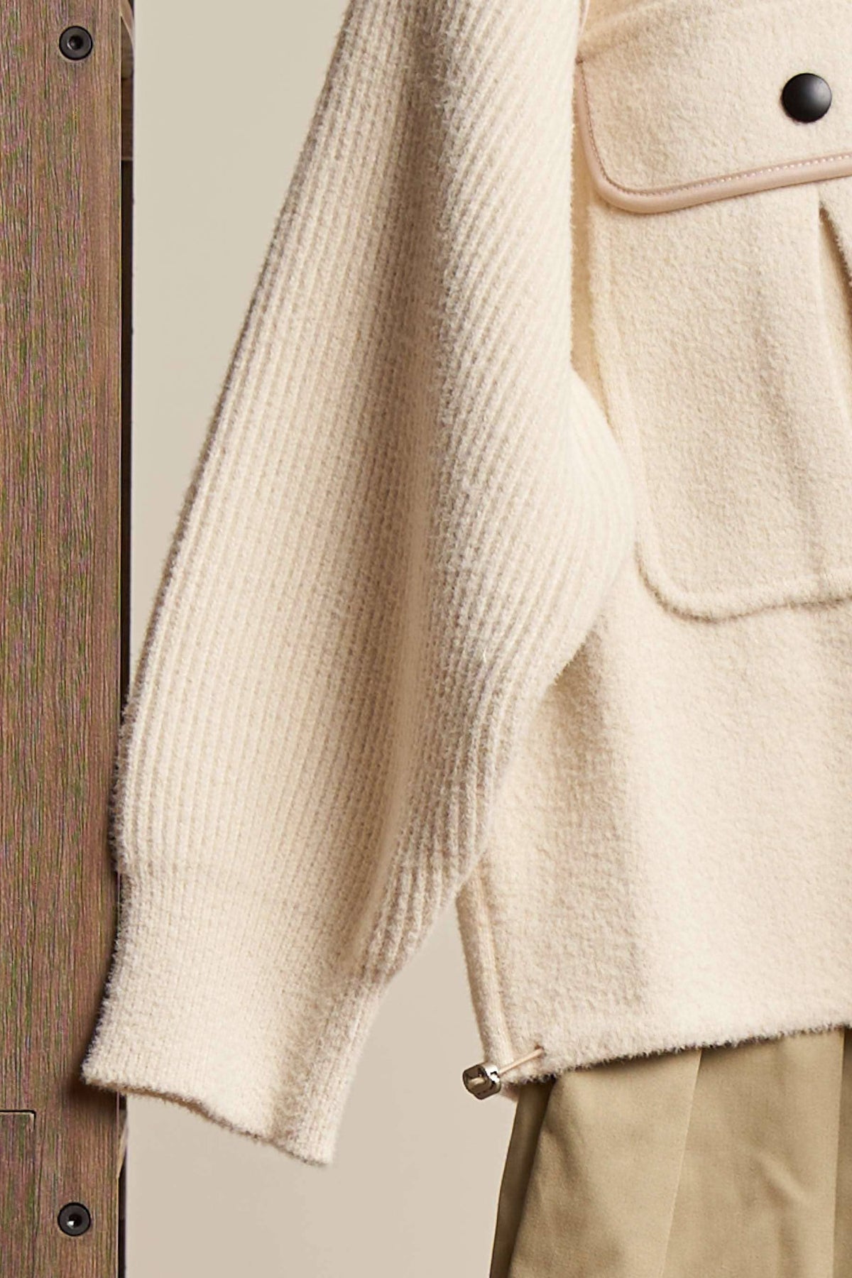 Mello. - Oversize Jacket with Knit Sleeve: Cream / ML