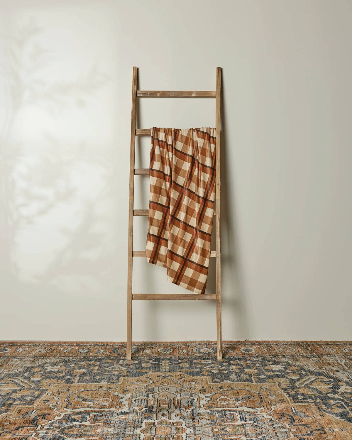 Geometry - Rich Cocoa Butter Blanket: Medium - 50" x 60"