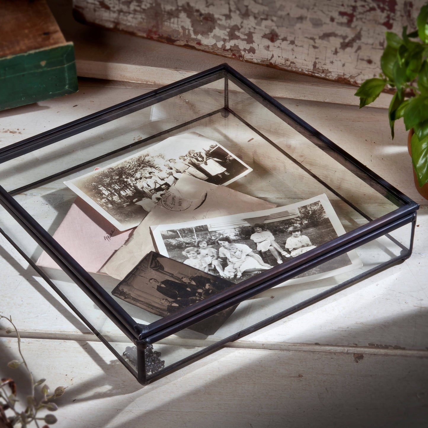 Decorative Keepsake Box: Clear Glass