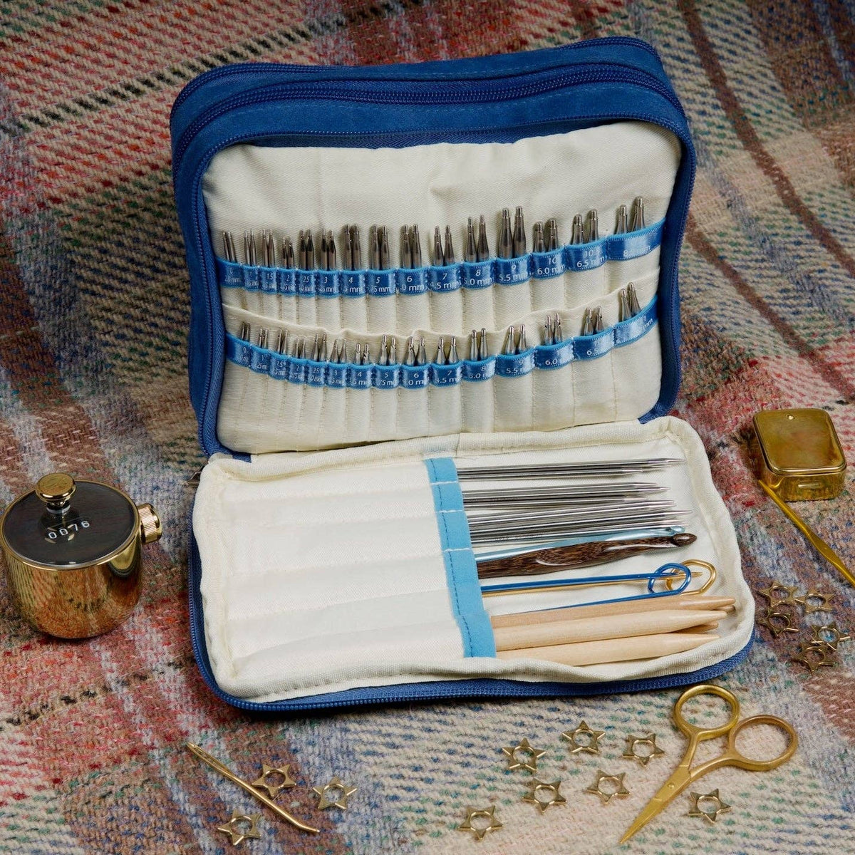 Aunt Shelle - Suede Needle Case