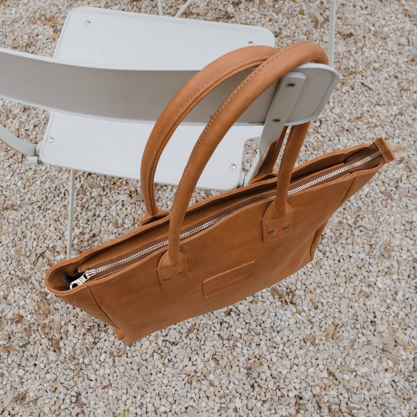 Merkato Signature Zip Tote: Rust Brown