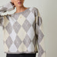 Sunday Edition by LE LIS - ROUND NECK ARGYLE PATTERN SWEATER: WHITE-H GREY / S