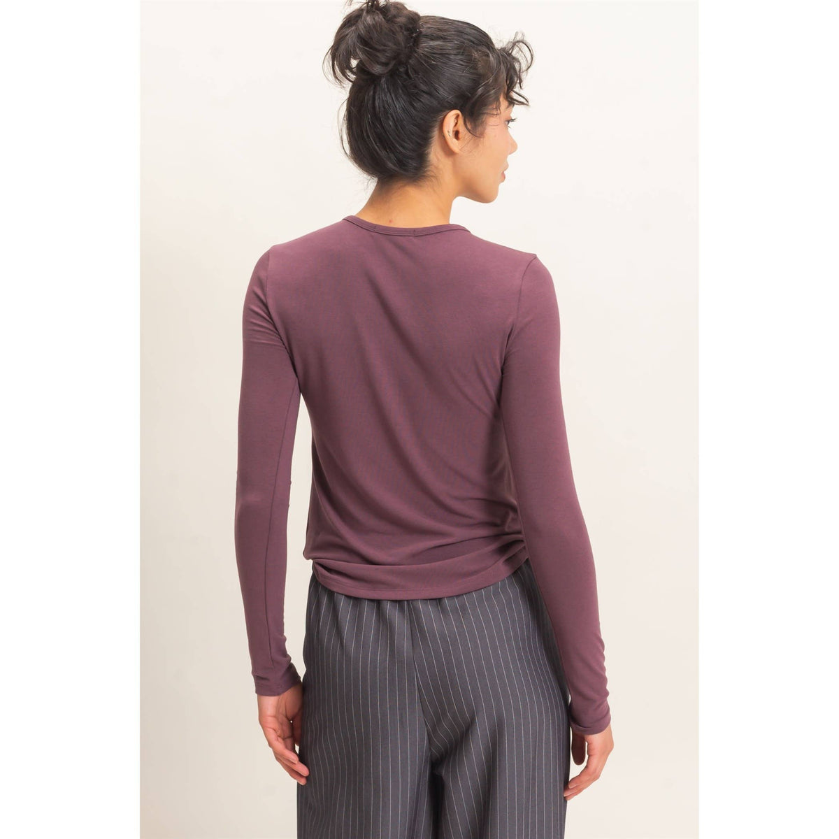 Crew Neck Long Sleeve Top: CHARCOAL