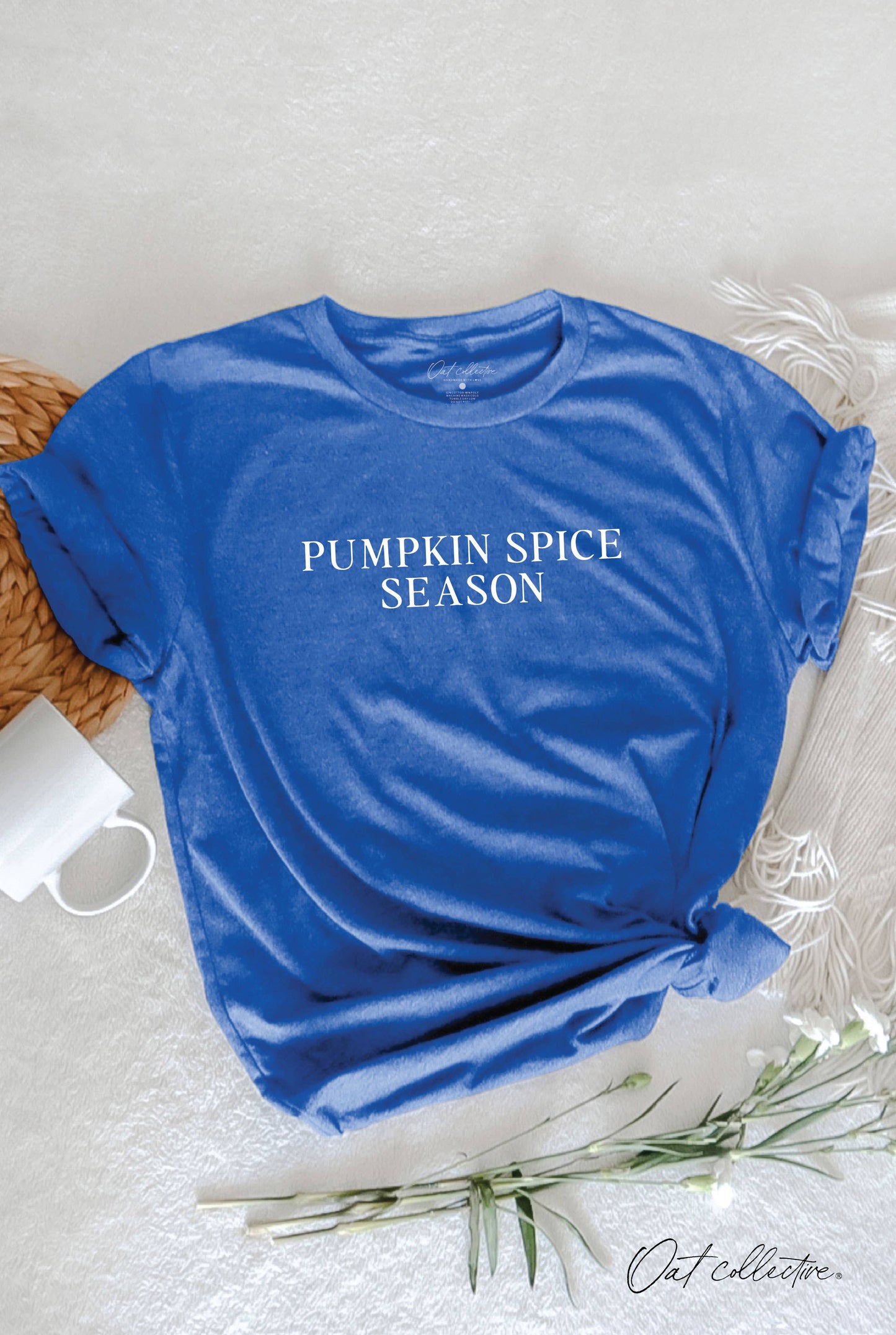 PUMPKIN SPICE SEASON Graphic T-shirt : HEATHER MUSTARD