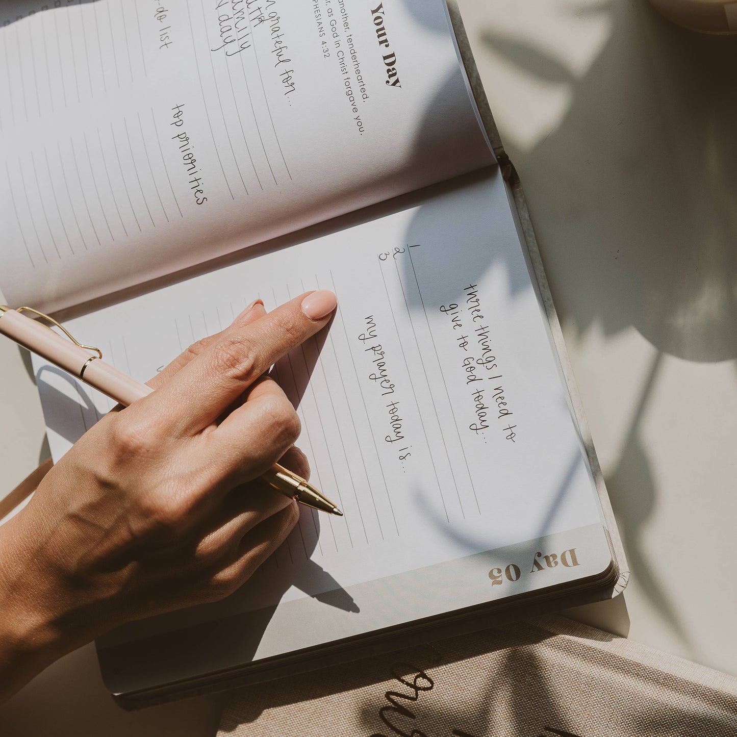 Journal: Inspirational Productivity Journal