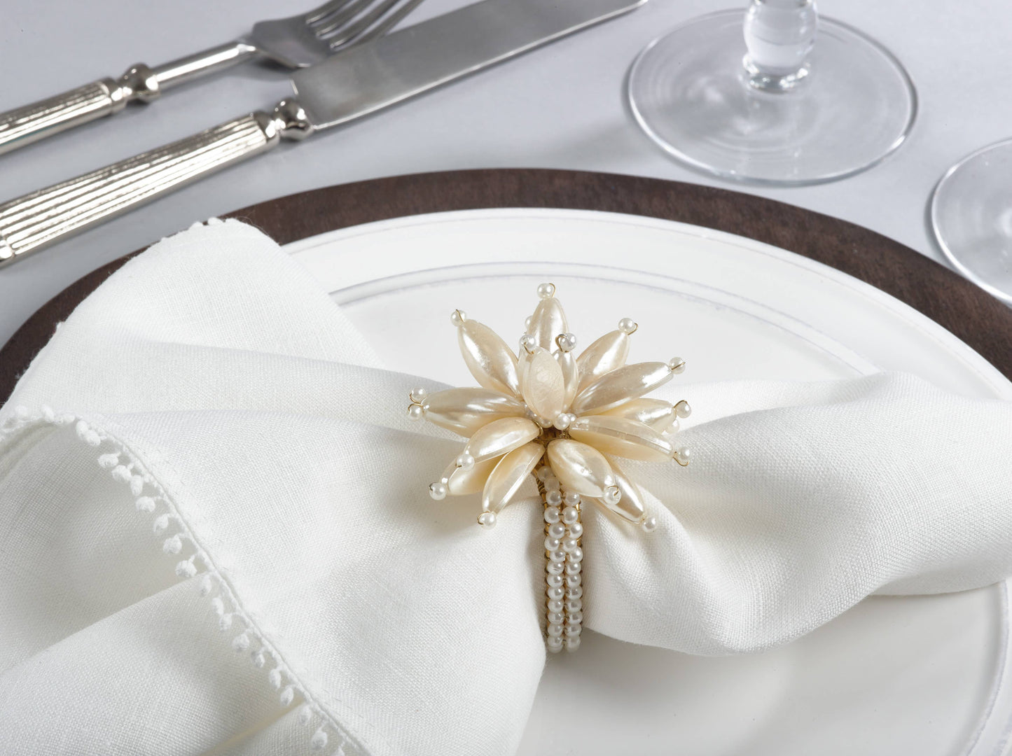 Pearl Flower Napkin Ring: Ivory