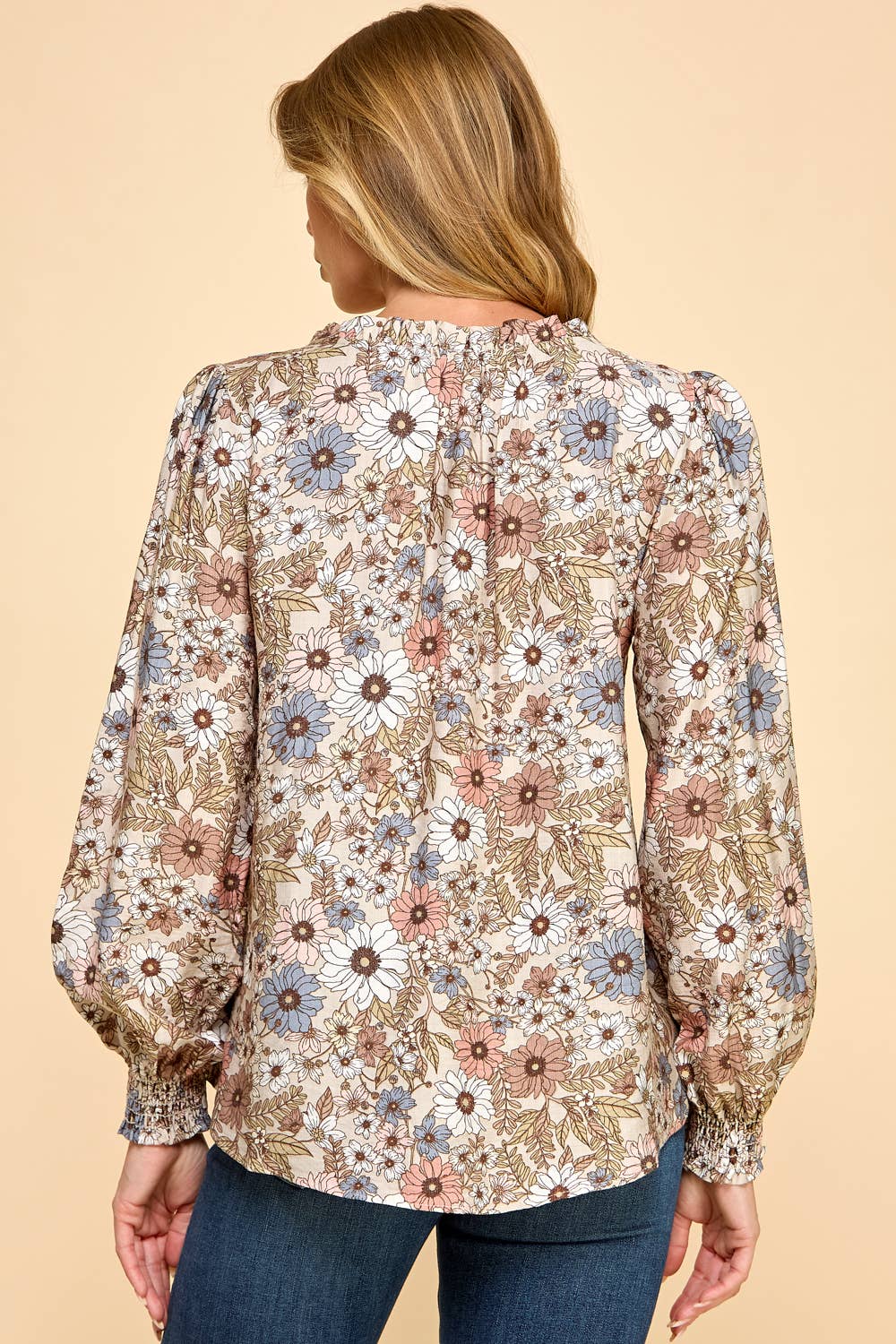 Les Amis - Floral Print Long Sleeve Blouse with Ruffled Neck: Mocha / S