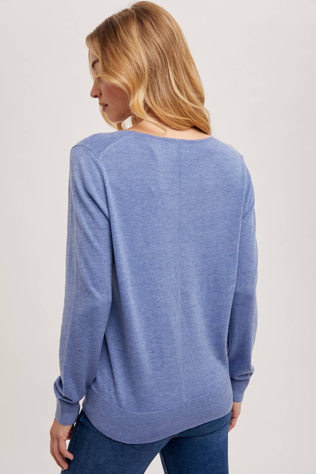 V-Neck Knit Pullover Long Sleeve Top: DENIM