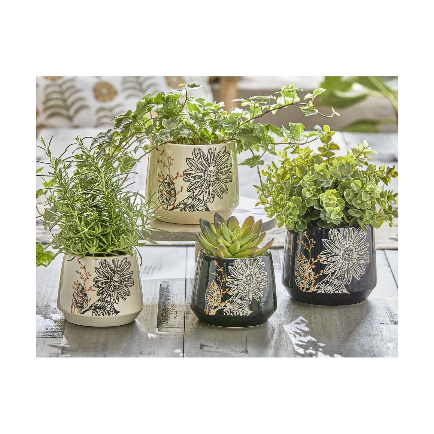Foliage Footed Planter Large - Green