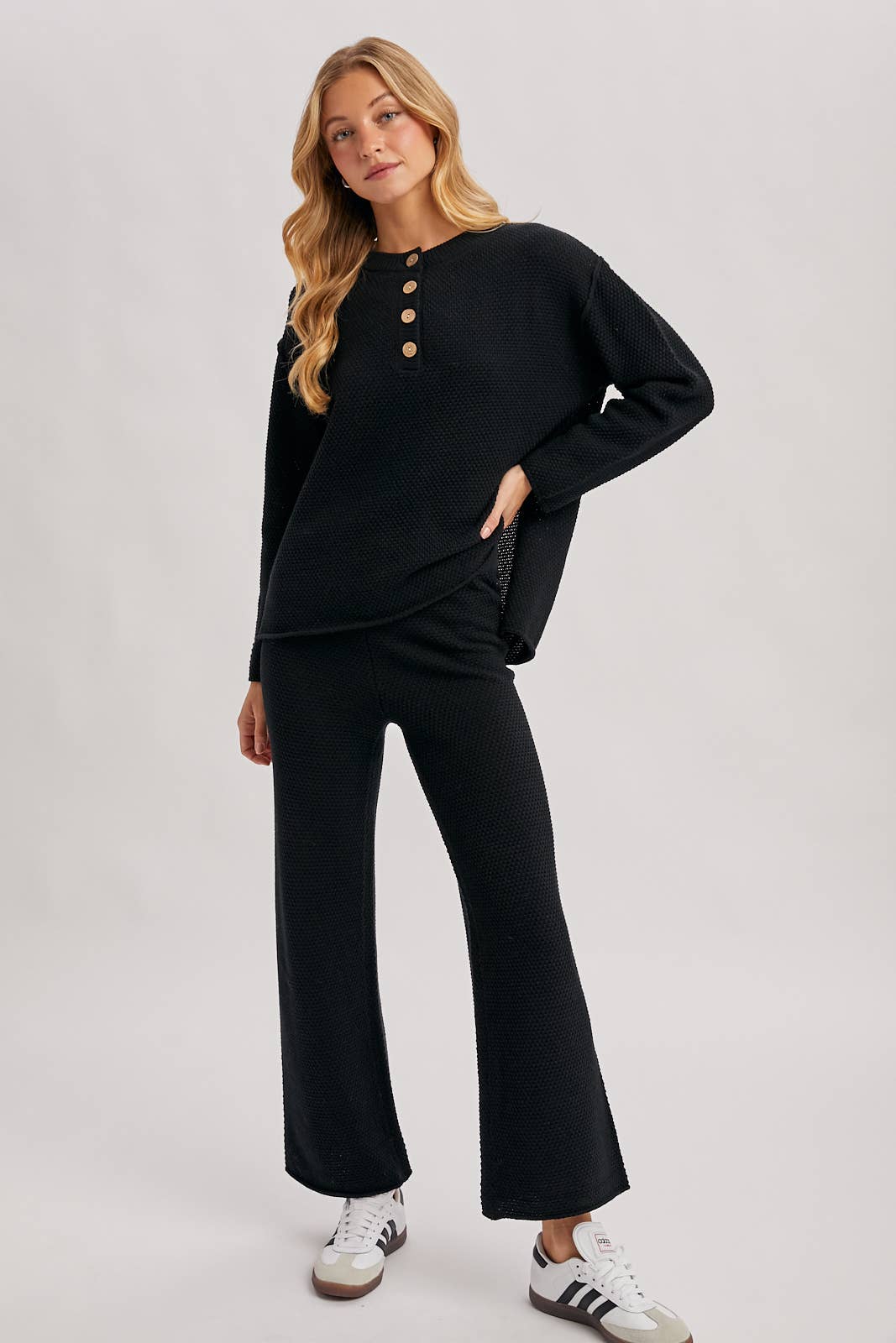 Textured Knit Top & Pants Set: BLACK